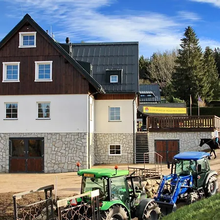 Farma Severak Lägenhetshotell 4*