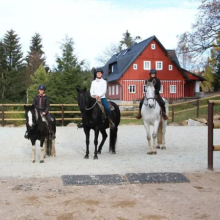 Aparthotel Farma Severak 4*