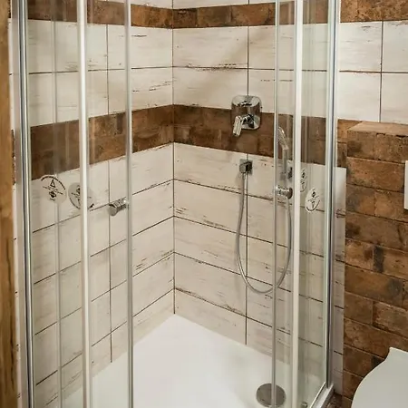 Farma Severak Lägenhetshotell Janov nad Nisou